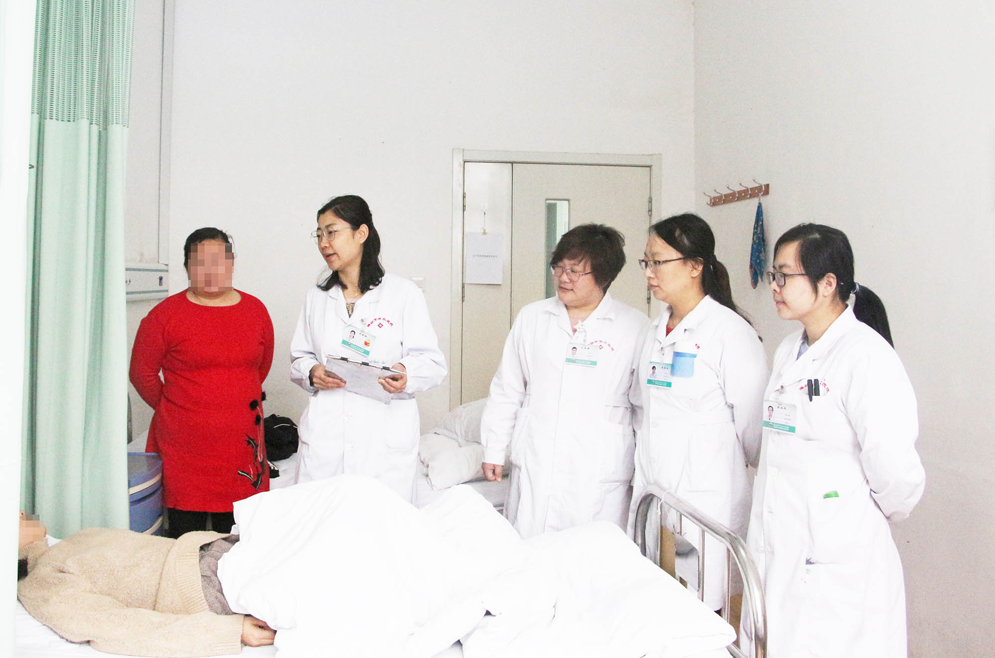 潍坊市市立医院成功抢救宫外孕破裂大出血患者